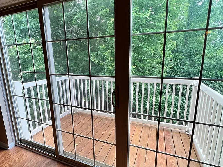 7446 Lacy Dr — Photo 2
