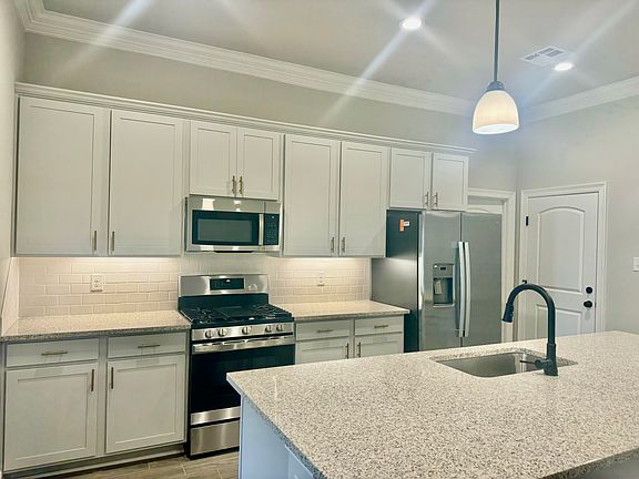 4th image of 212 Norwell Ln #1