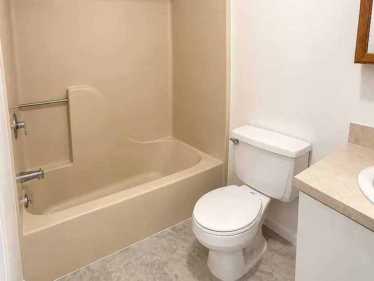 31 Railroad St #15 — Photo 6