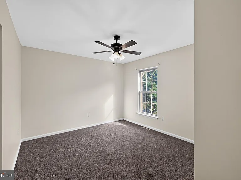 137 Point Ridge Dr #J-137 — Photo 12