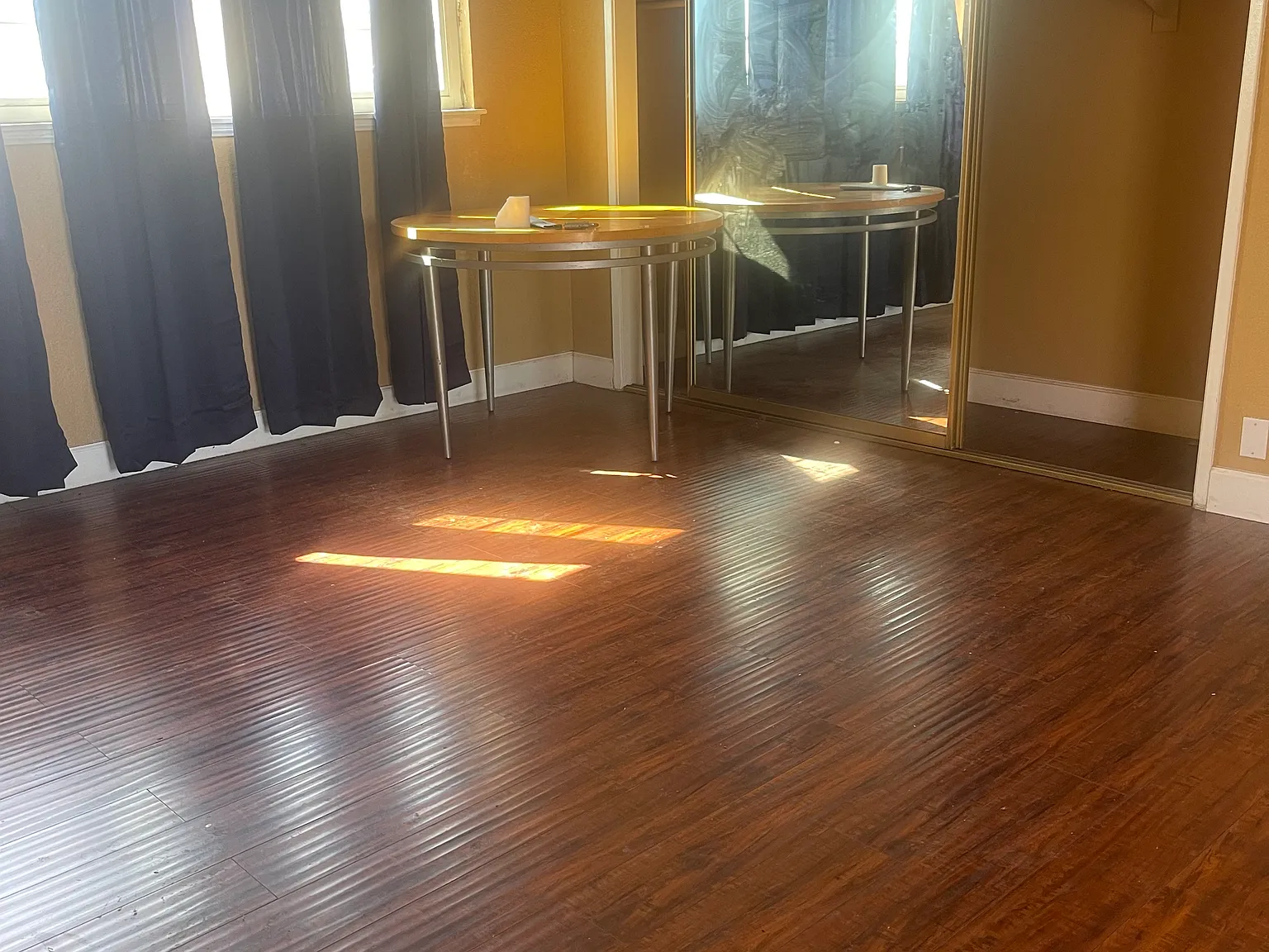 1 bed, 300 sqft, $950 — Photo 4
