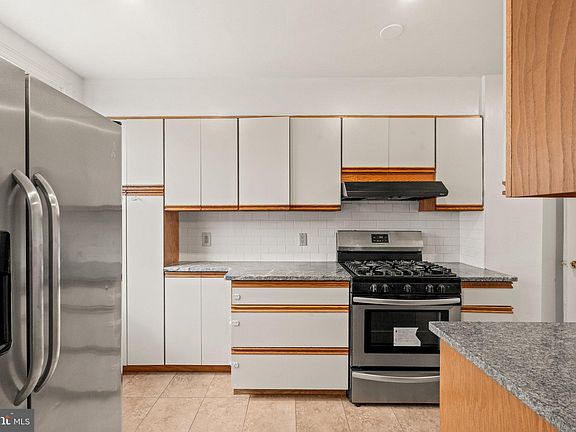 5th image of 3333 Ashville St