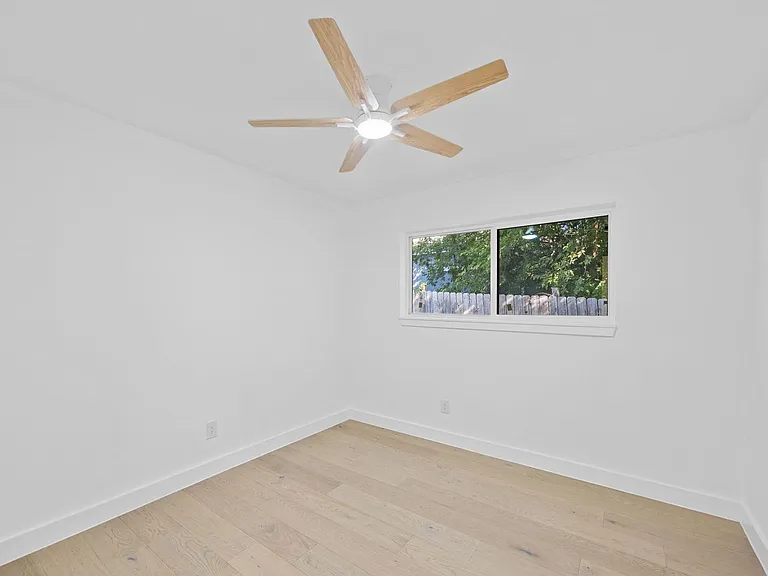 1905 Cedar Ridge Dr #A — Photo 19