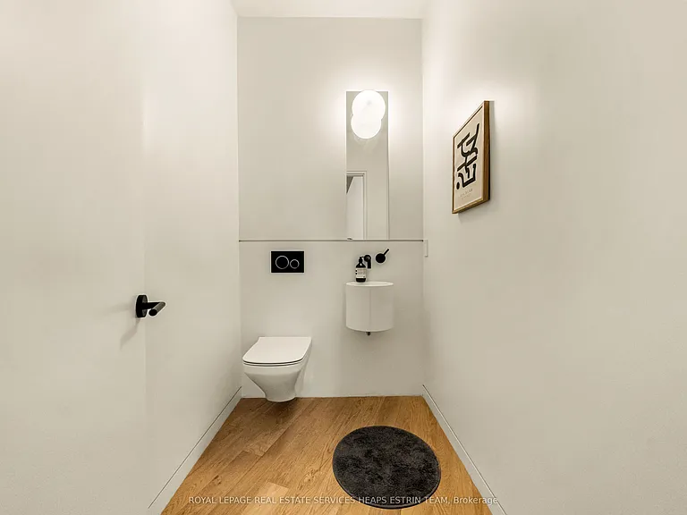 44 Foxley St — Photo 10