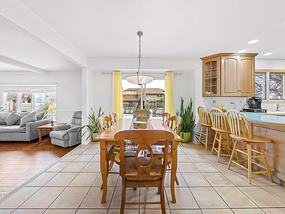 5th image of 8216 Eynsford Dr