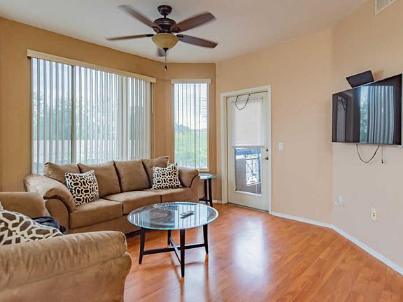 3rd image of 435 W Rio Salado Pkwy Unit 205