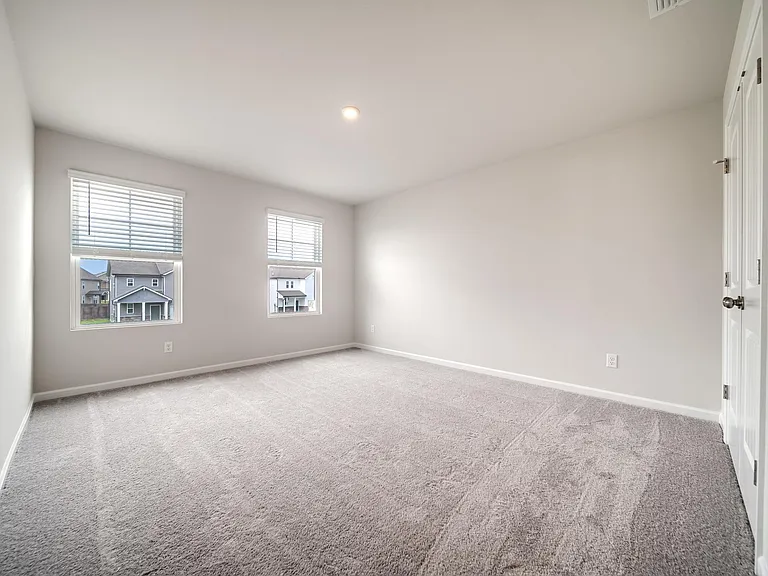 4511 Hoboken Way — Photo 21