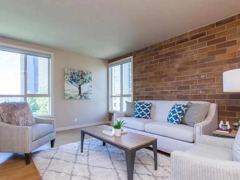 905 Cherry St #405 — Photo 3