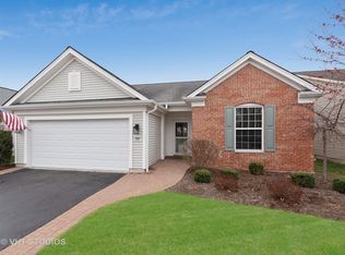 2597 Venetian Ln, Elgin, IL 60124