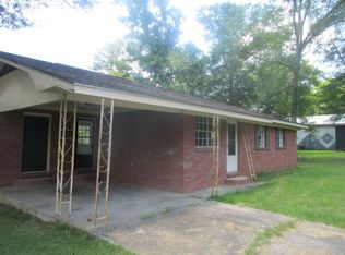206 N 8th St, Lumberton, MS 39455