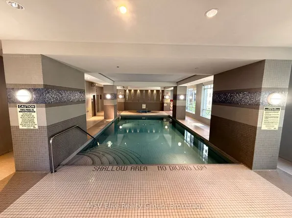 (undisclosed Address), Toronto, ON M5G 2R2