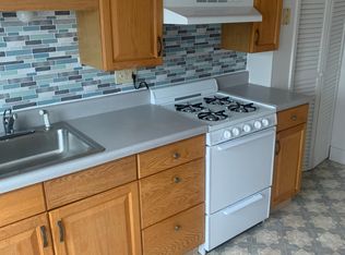 818 23rd St #3, Ambridge, PA 15003