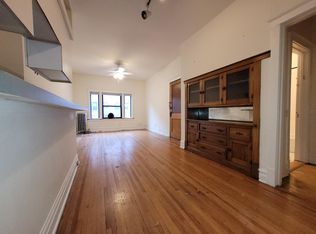 2750 N Mildred Ave, Chicago, IL 60614