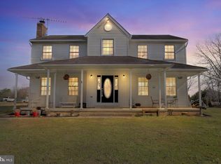 38817 Sleepy Hollow Ln, Mechanicsville, MD 20659