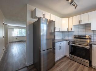 1825 Atkinson St #13, Penticton, BC V2A6Y5