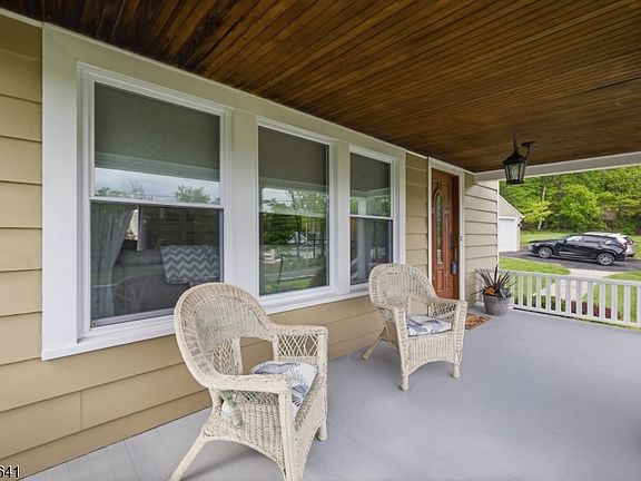 2nd image of 59 Mount Horeb Rd