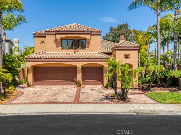 6471 Morningside Dr, Huntington Beach, CA 92648