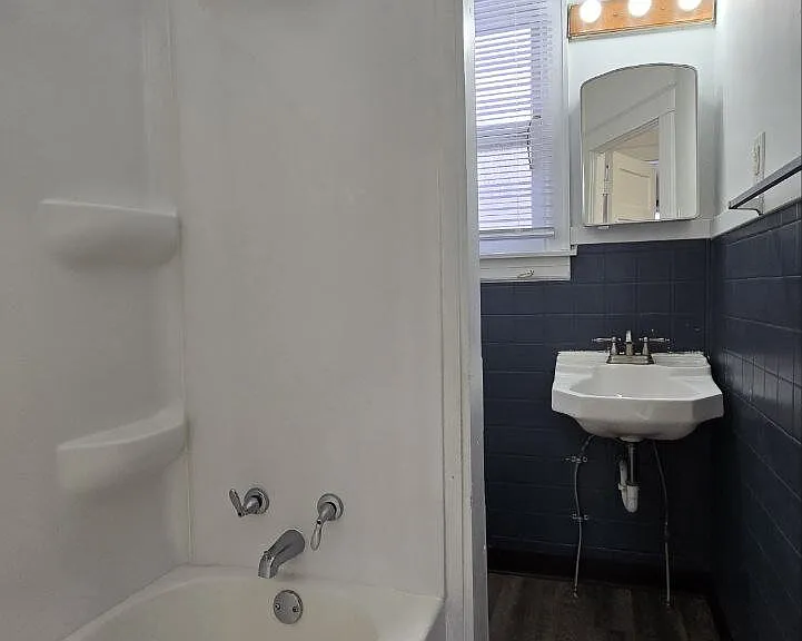 202 E Barker Ave #1 — Photo 13