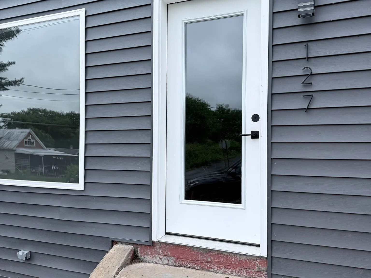 127 Susanna Street - Comm — Photo 2
