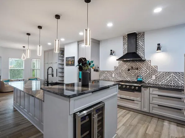 114 N Sunset Ridge Dr, Willow Spring, NC 27592