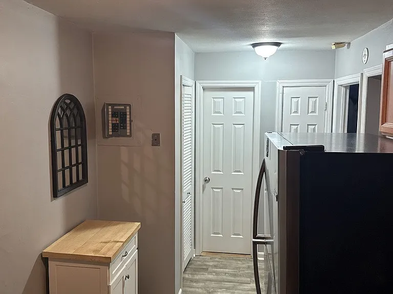 525 Fox Run Ln — Photo 5