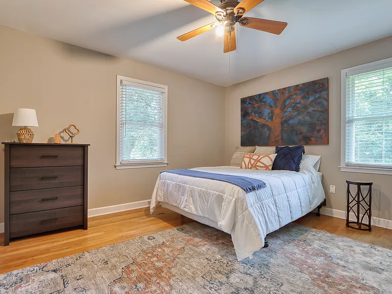 933 Gabriel Rd — Photo 14