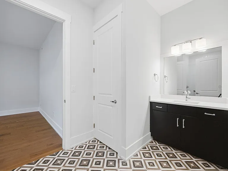 119 Acklen Park Dr #101 — Photo 20