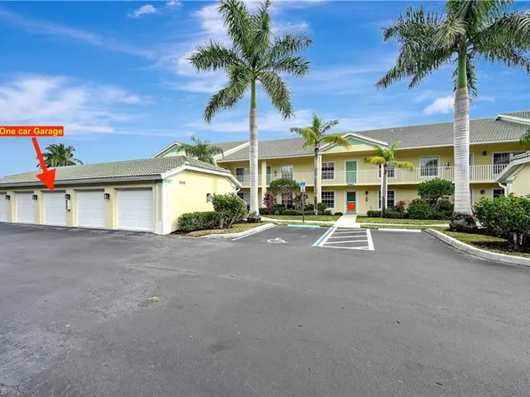 3260 Douglas DR #2-103, NAPLES, FL 34105