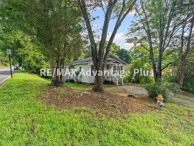 200 Gross St — Photo 31