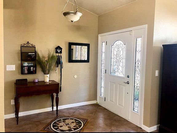 3rd image of 3100 Black Eagle Dr