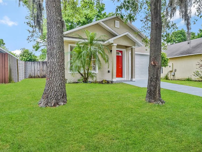 6369 Livewood Oaks Dr — Photo 2
