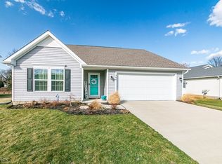 406 Community Ln, Painesville, OH 44077