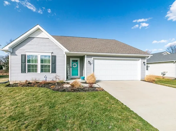 406 Community Ln, Painesville, OH 44077