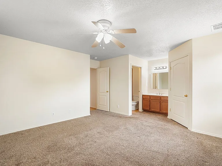 270 Littler Dr SE — Photo 21