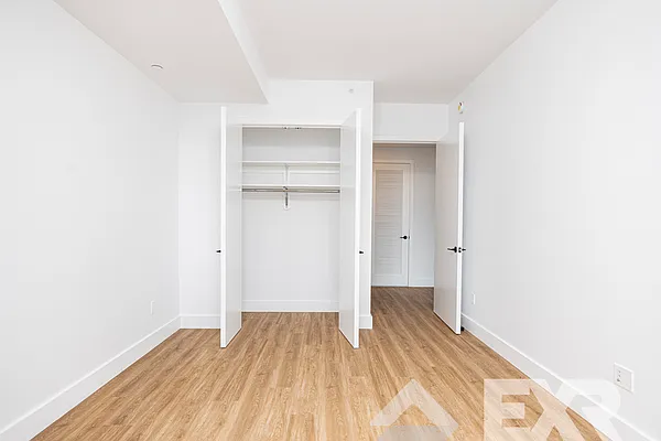 Rented by EXR | media 6