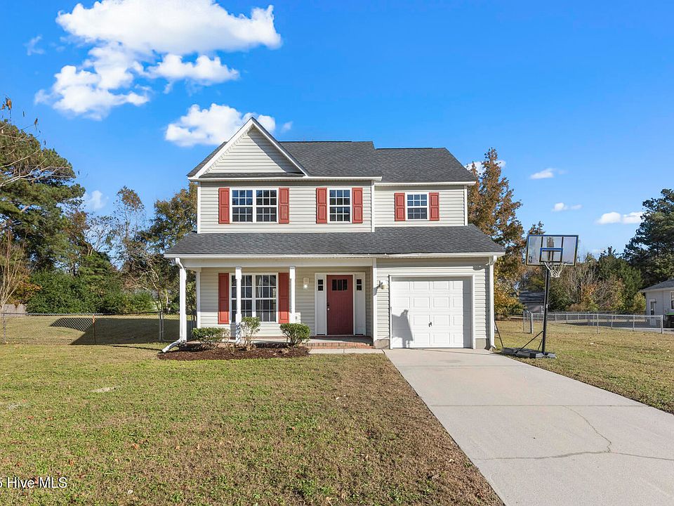 1st image of 305 Beverly Drive