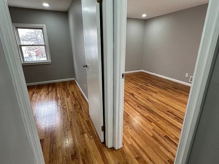 84 Country Village Rd #2 — Photo 8