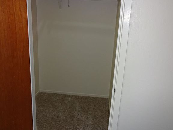 3rd image of 2618 27th St APT 02