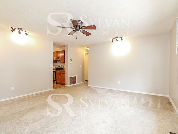 2nd image of 1444 Balsam Dr