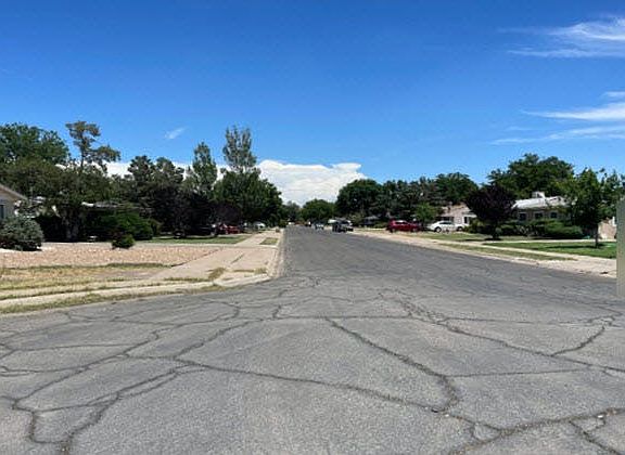 5th image of 1904 Heights Dr