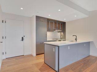2 Shore Ln #302A, Jersey City, NJ