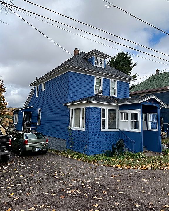 1st image of 404 W Edwards Ave