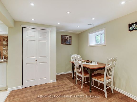 4th image of 8 Plaisance Rd Unit Basement