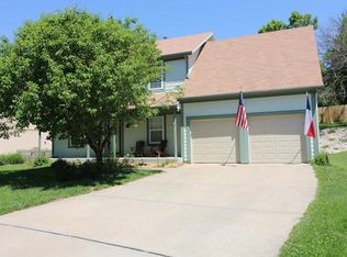10210 W 51st Ter, Merriam, KS 66203