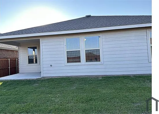 7404 Alfriston Pl — Photo 17