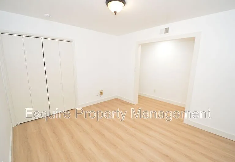 13515 W Telegraph Rd — Photo 18
