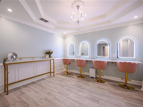 4th image of 672 Wyo Rd