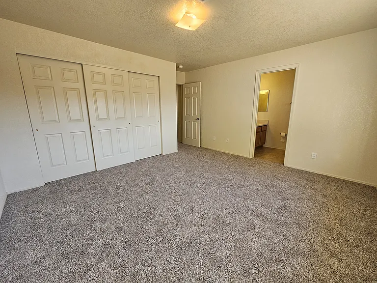 11374 E 27th Pl — Photo 19