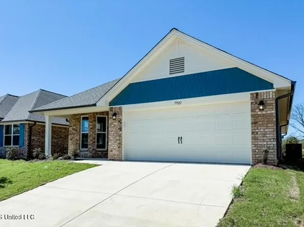 7867 Gardendale Dr, Hernando, MS 38632