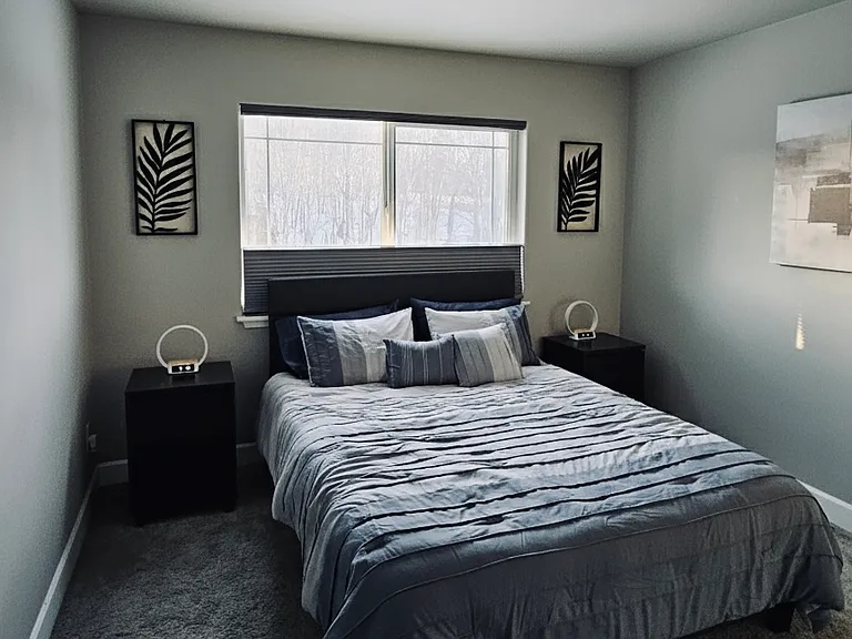 Caravelle Dr — Photo 3